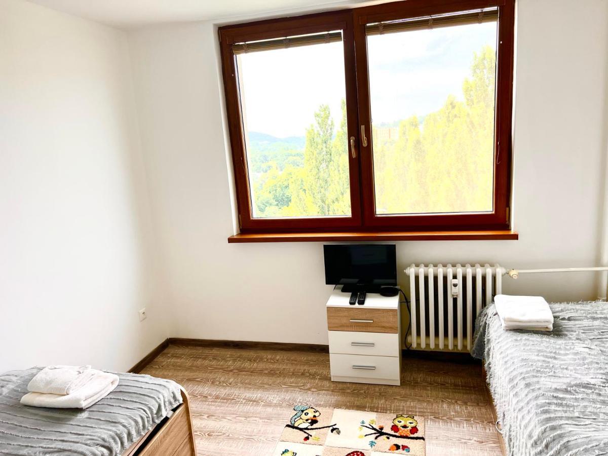 Big 3 Separate Convenient Haven ! Bratislava